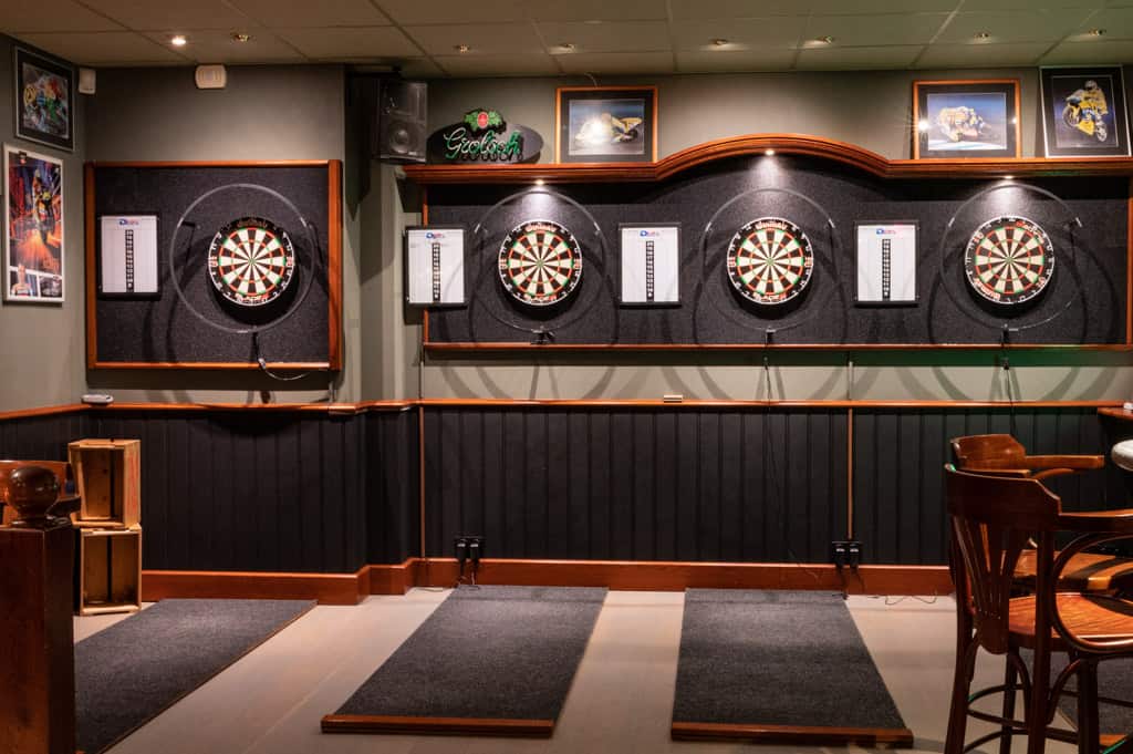 dart club